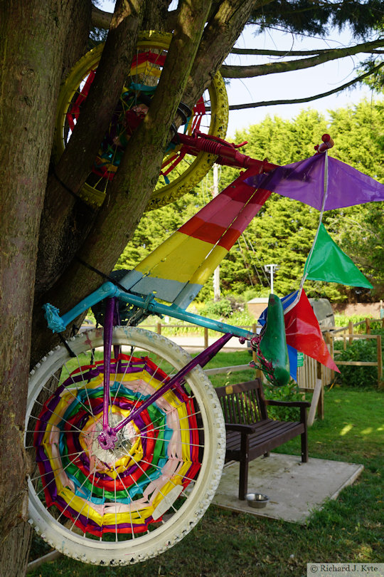 Bike 8: "Pot of Gold" by Playhouse Pre-school, Vale Active Art 2022
