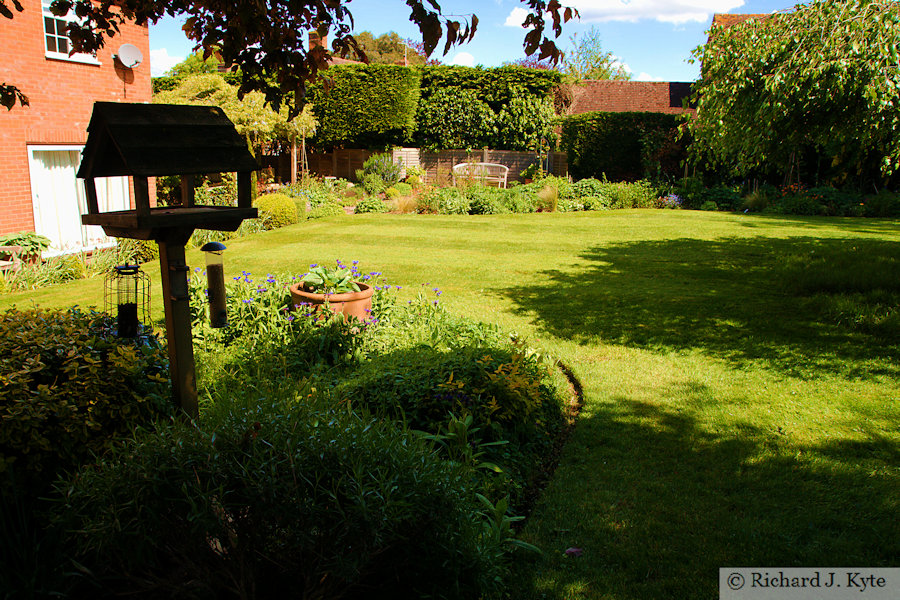Garden 11: "The Hawthorns", Cropthorne Walkabout 2024
