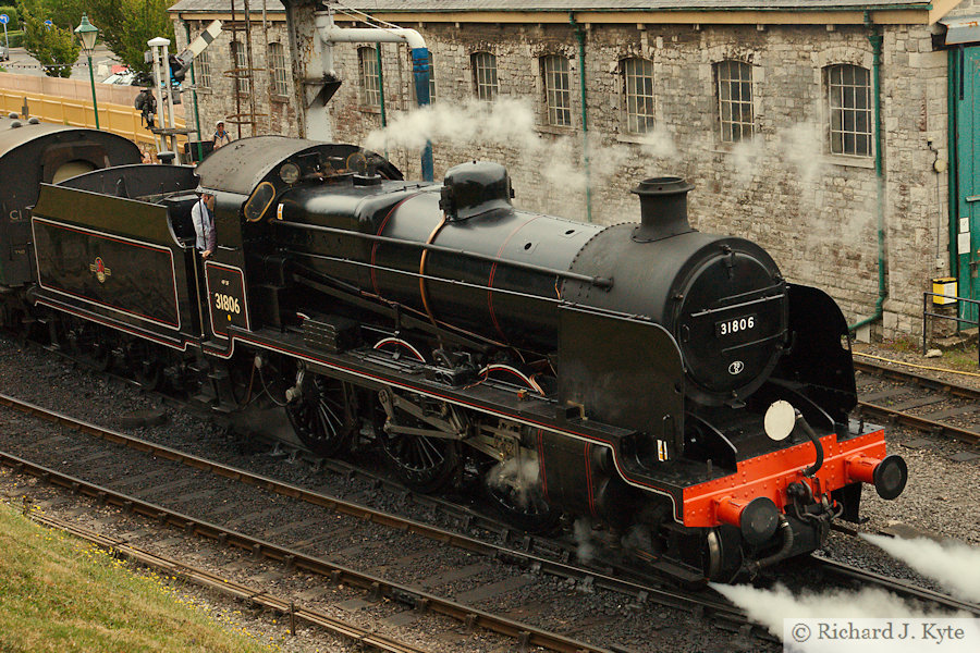 SR "U" Class 2-6-0 no. 31806 departs Swanage