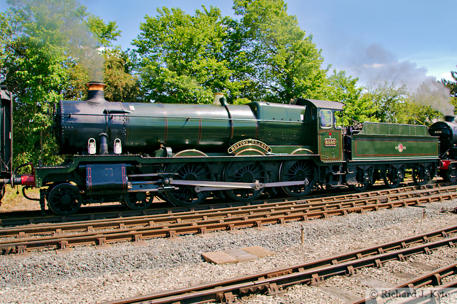 GWR "Grange" class no. 6880 "Betton Grange" departs Toddington, Gloucestershire Warwickshire Railway