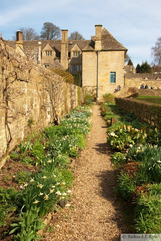 Long Border, Snowshill Manor, Gloucestershire