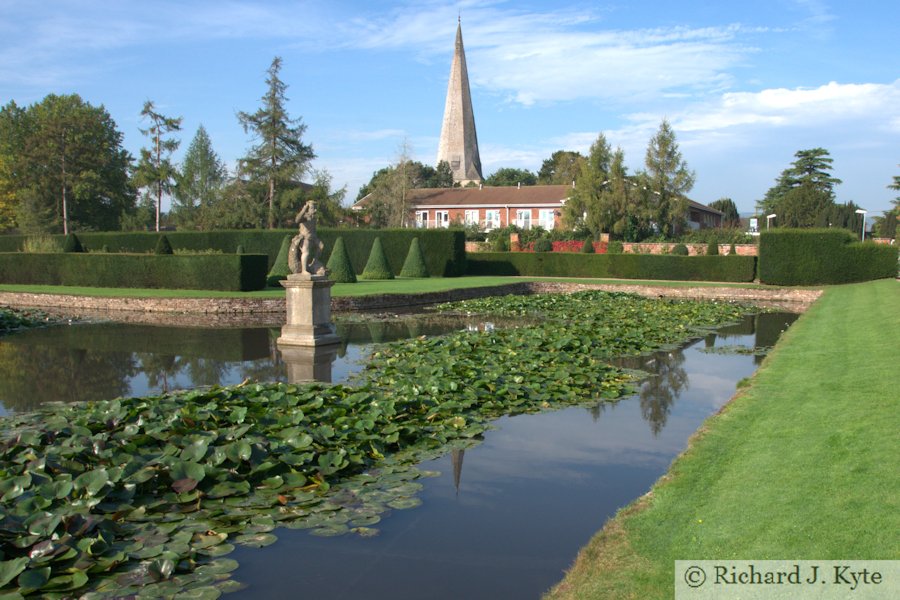 The T-Canal, Westbury Court Garden, Gloucestershire