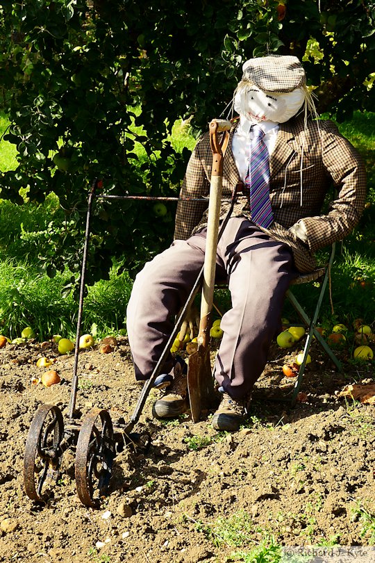 Scarecrow, Canons Ashby Gardens, Northamptonshire