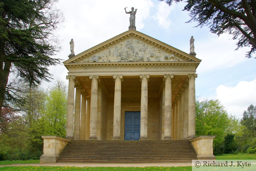 The Temple of Concord and Victory, Stowe Landscape Gardens, Buckinghamshire The Temple of Concord and Victory, Stowe Landscape Gardens, Buckinghamshire