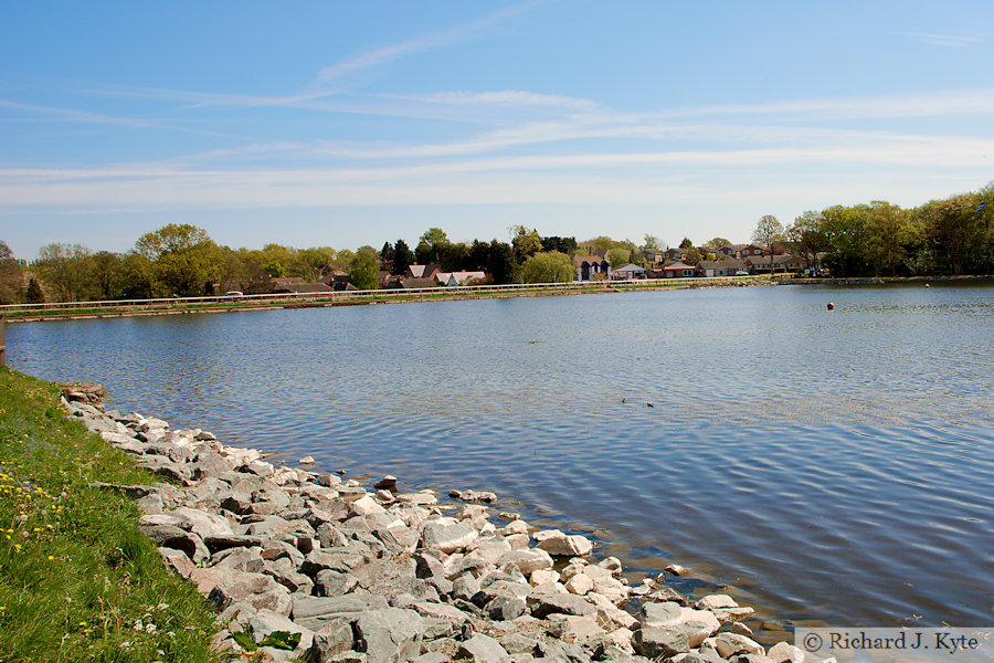 Windmill Pool, looking east, Earlswood Lakes, Warwickshire 