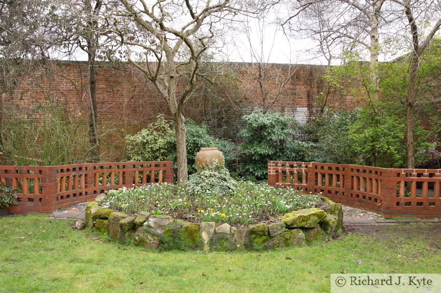 The east end of the garden, The Greyfriars, Worcester