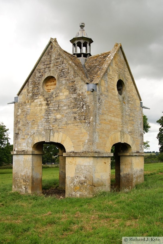 Dovecote, Chastleton House, Oxfordshire