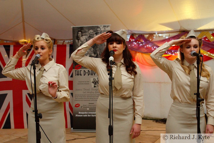 The D-Day Dolls, Wartime in the Vale 2015
