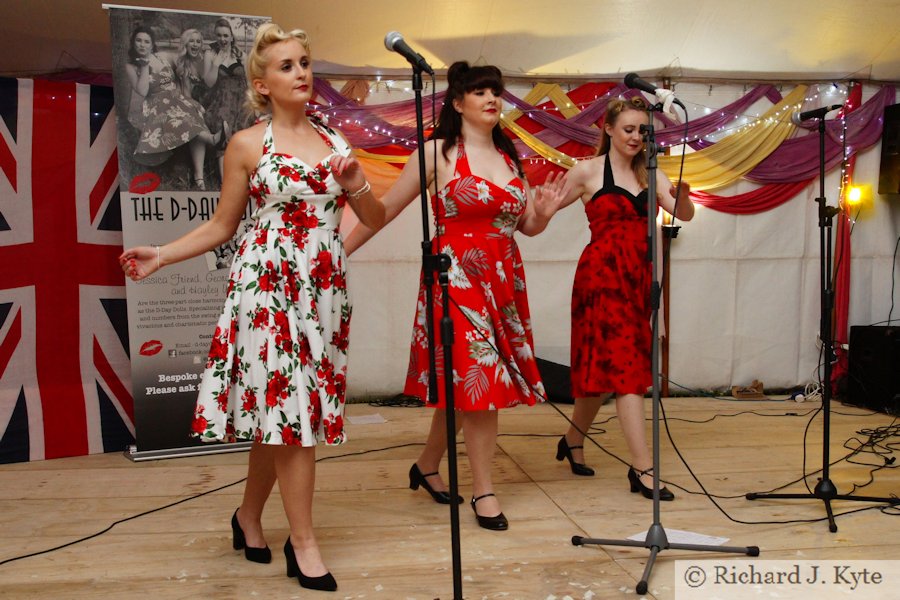The D-Day Dolls, Wartime in the Vale 2015