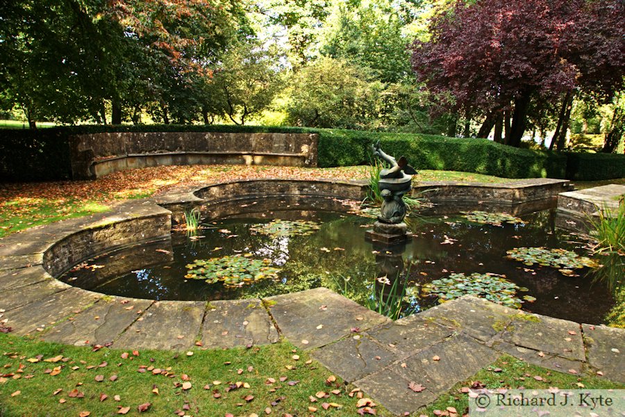 Peto Water Garden, Buscot Park, Oxfordshire