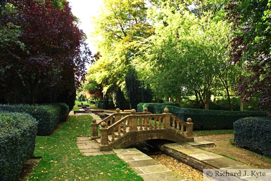Peto Water Garden, Buscot Park, Oxfordshire