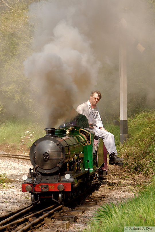 "Count Louis" climbs the bank into Rookwood, Perrygrove Railway Spring Gala 2023