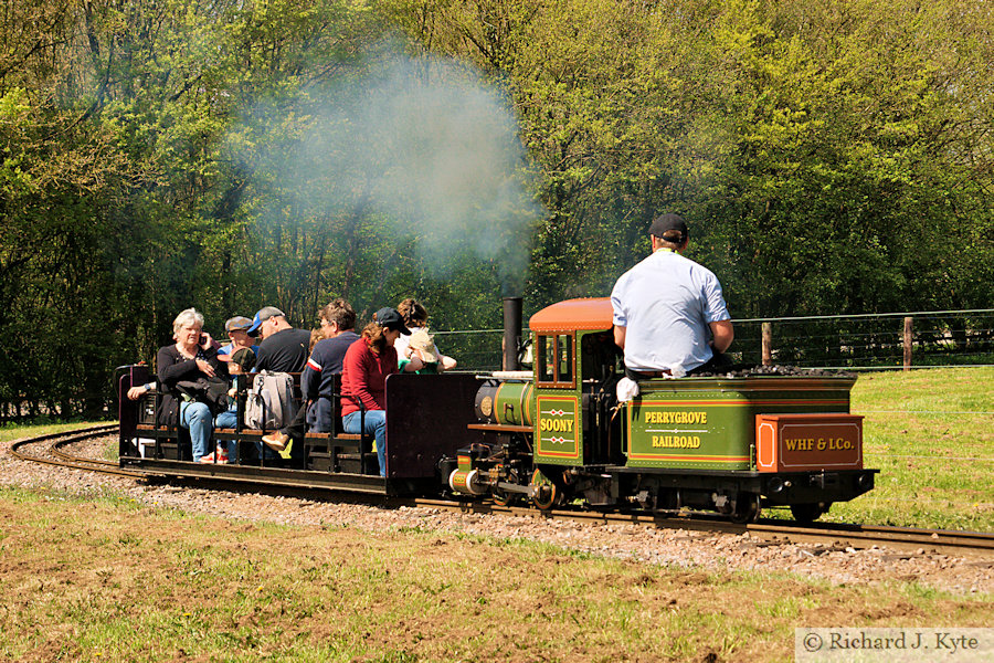 "Soony" heads for Perrygrove, Perrygrove Railway Spring Gala 2023 "Soony" heads for Perrygrove, Perrygrove Railway Spring Gala 2023