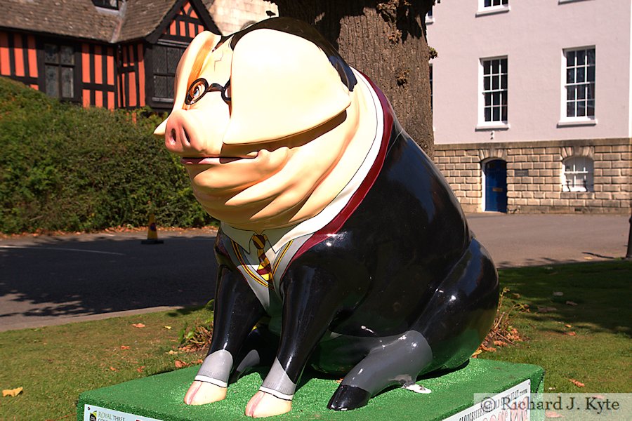 Pig 15 : "Hammy Trotter", Henson Pig Trail 2017, Gloucestershire