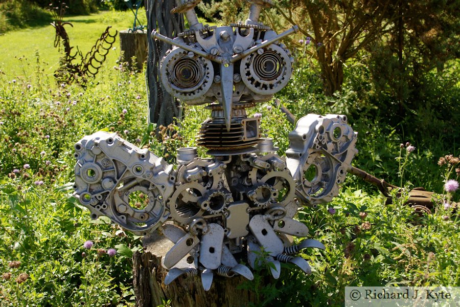 Sculpture, Nature in Art, Gloucestershire