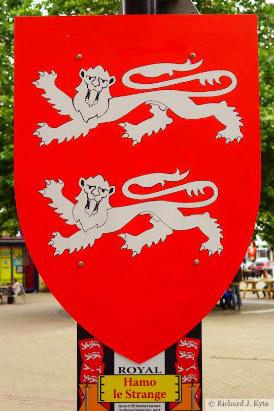 Hamo le Strange (Royal), Battle of Evesham Heraldry