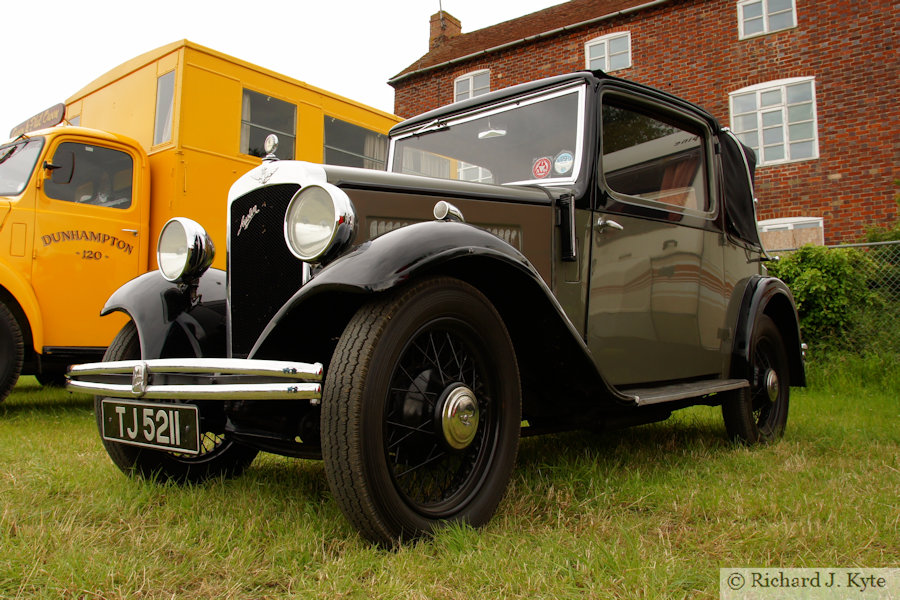 Austin Clifton Heavy 12 (TJ 5211), Wartime in the Vale 2012