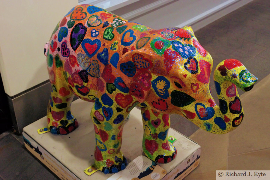 Elephant 42 : "Ed", Worcester's Big Parade 2021