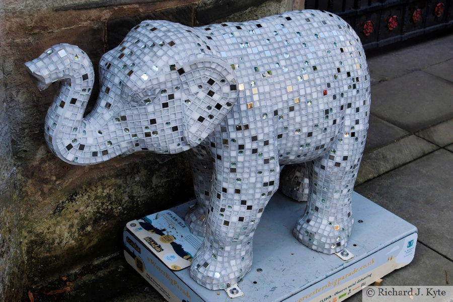 Elephant 61 : "Spark-Ele", Worcester's Big Parade 2021