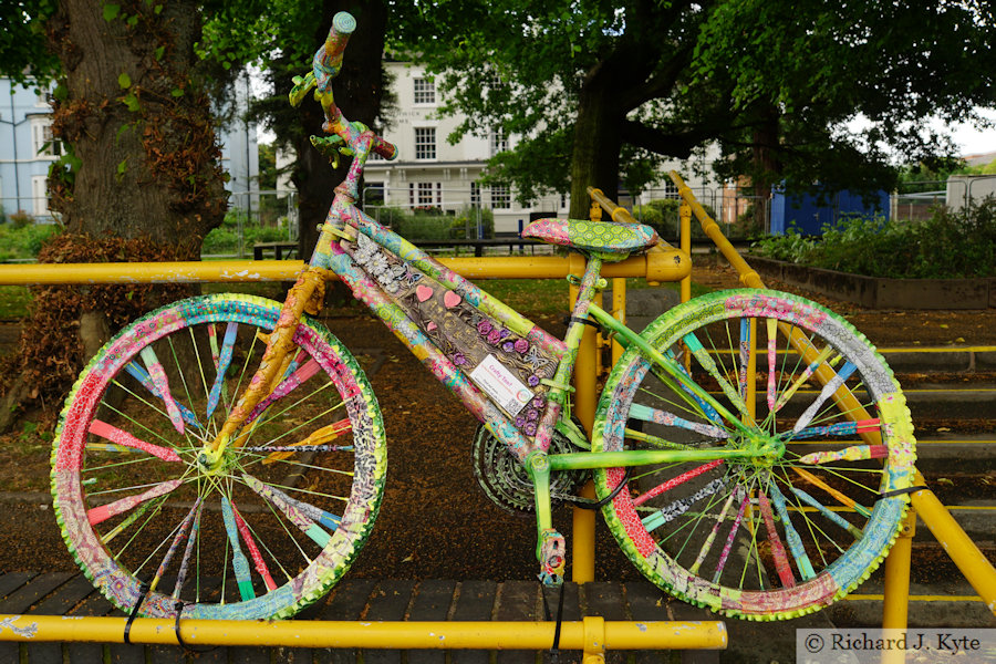 Bike 21:  "Crafty Too?" by Kaz & Annie's, Ceramics and More, Vale Active Art 2022
