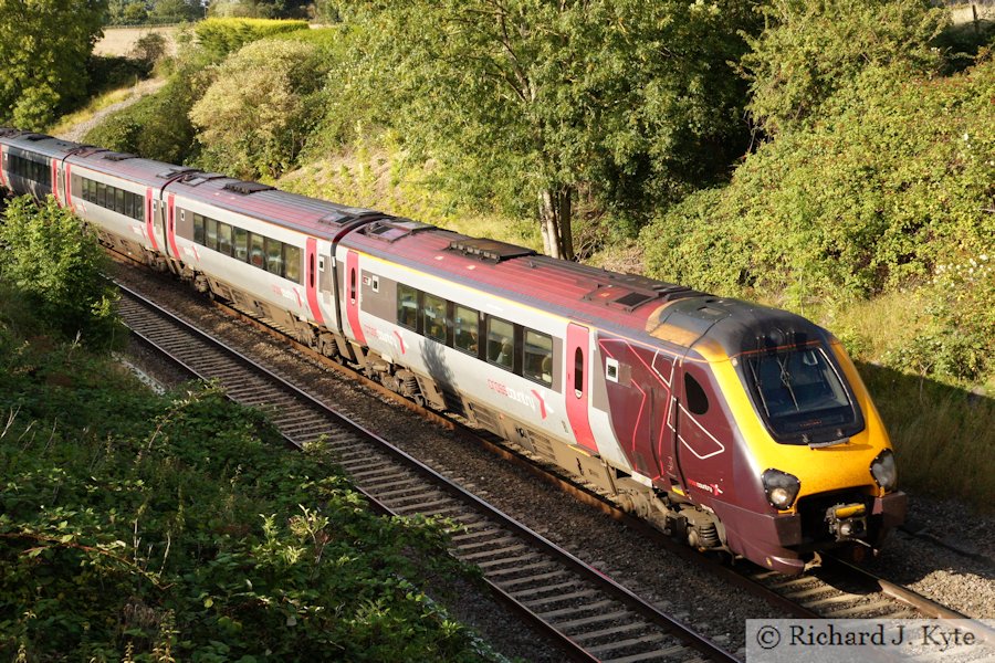 Cross Country Class 221 DMU no 221125, Bredon, Worcestershire