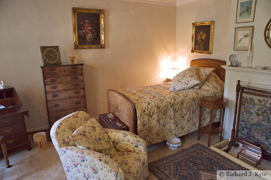 Single Guest Bedroom, Nuffield Place, Oxfordshire