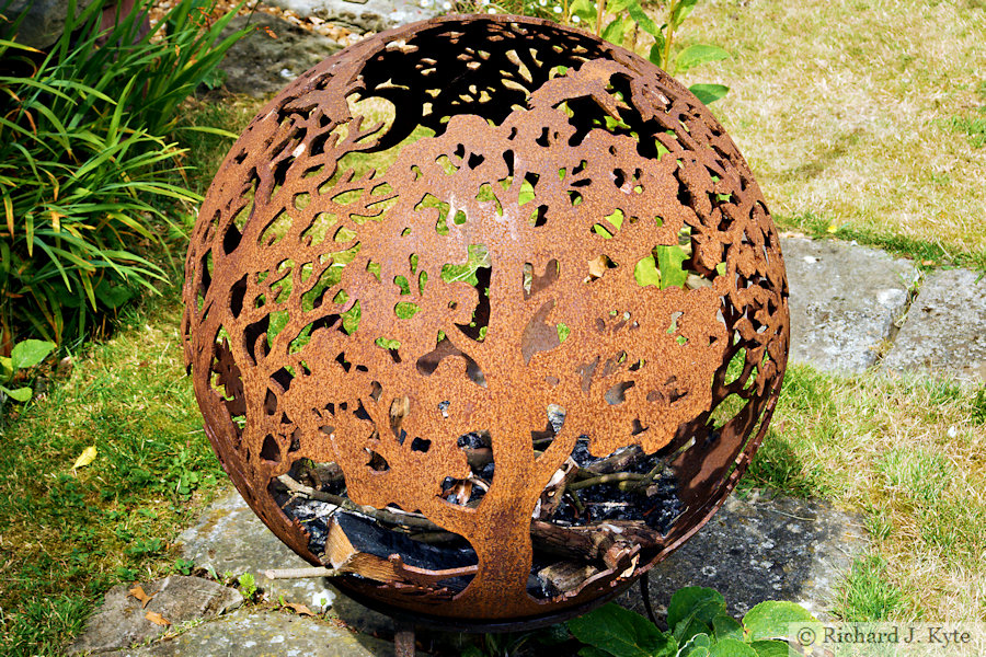 Brazier, Garden 6: "St Agnes", Fladbury Walkabout 2026