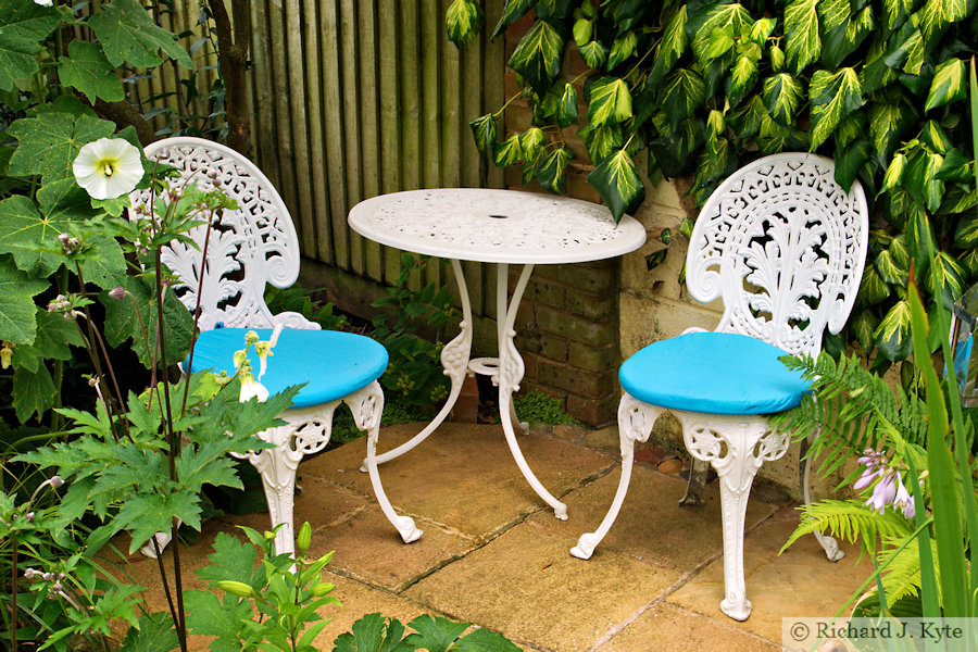 Furniture, Garden 8, Fladbury Walkabout 2026