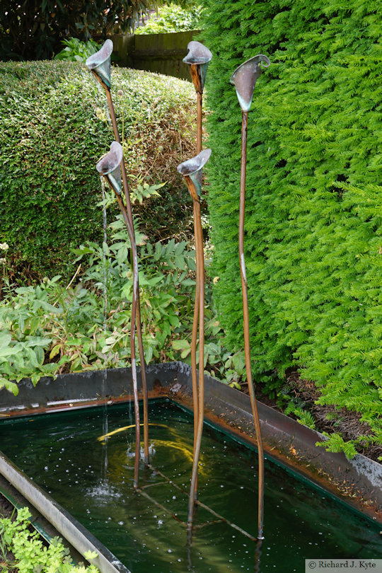 Water Feature, Garden 10: "Greylyn", Fladbury Walkabout 2026